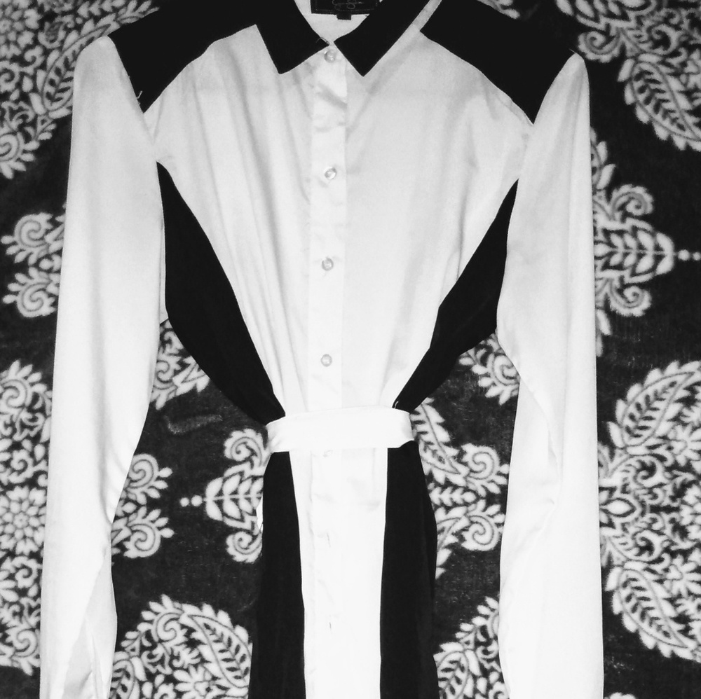 Long sleeve Jessica Simpson button down dress